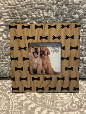 Winifred & Lily Square Wooden Pet Frame